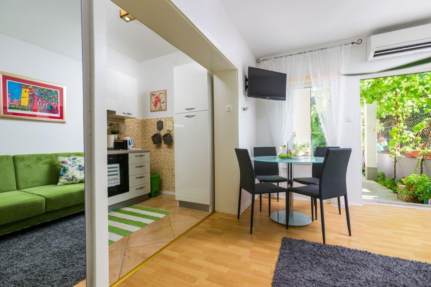 Apartment Jurica Kaštela Exterior foto